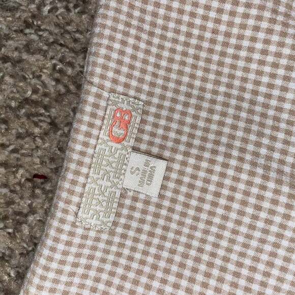 Chic Gingham Button-Front Romper with Tie Waist - Picture 3 of 5